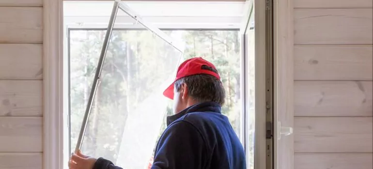 Expandable Window Screen Installation in Plant City, FL